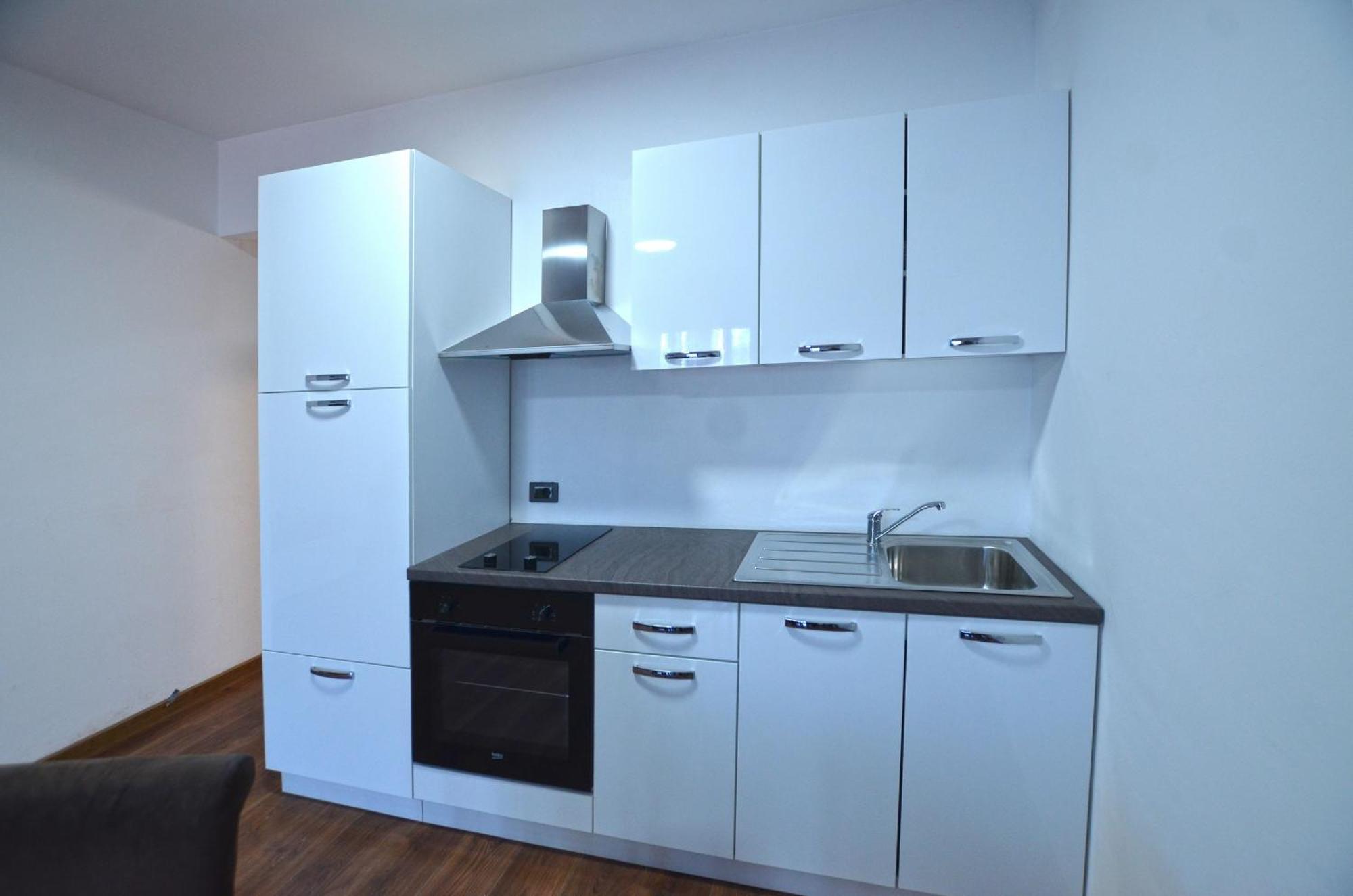 Apartament La Luna Sa Terasom I Parkingom *